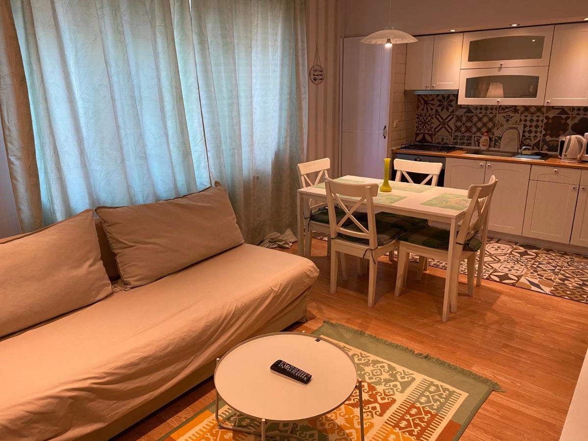 Căn hộ Igi White Flat With Free Private Parking